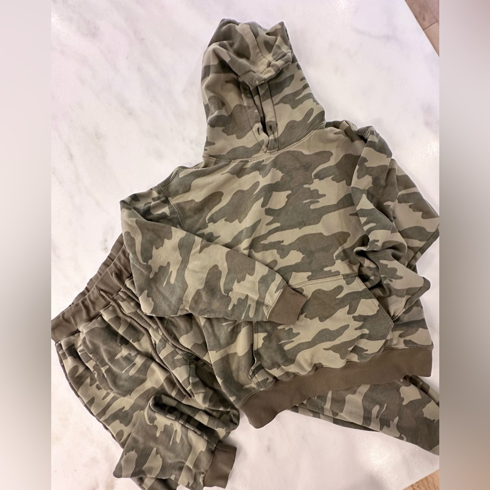 Camo Sweat Set